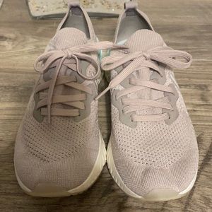 Nike epic react flyknit 2 running shoe